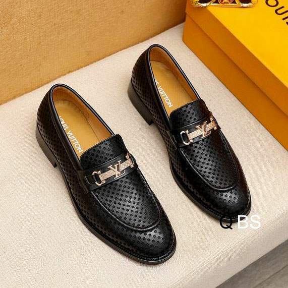 Picture of Louis Vuitton Shoes _SKULVsz38-45TF013413189